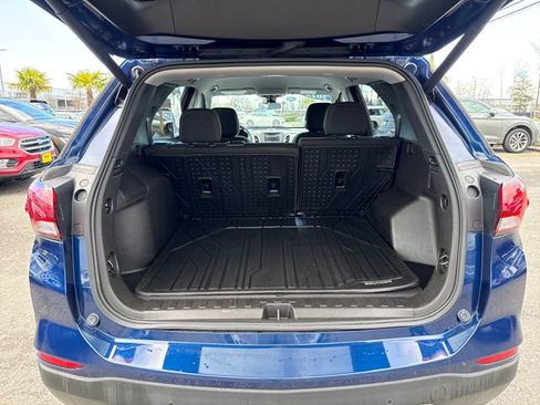 Used 2022 Chevrolet Equinox LT image 15