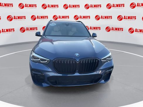 Used 2022 BMW X5 sDrive40i w/ M Sport Package image 3
