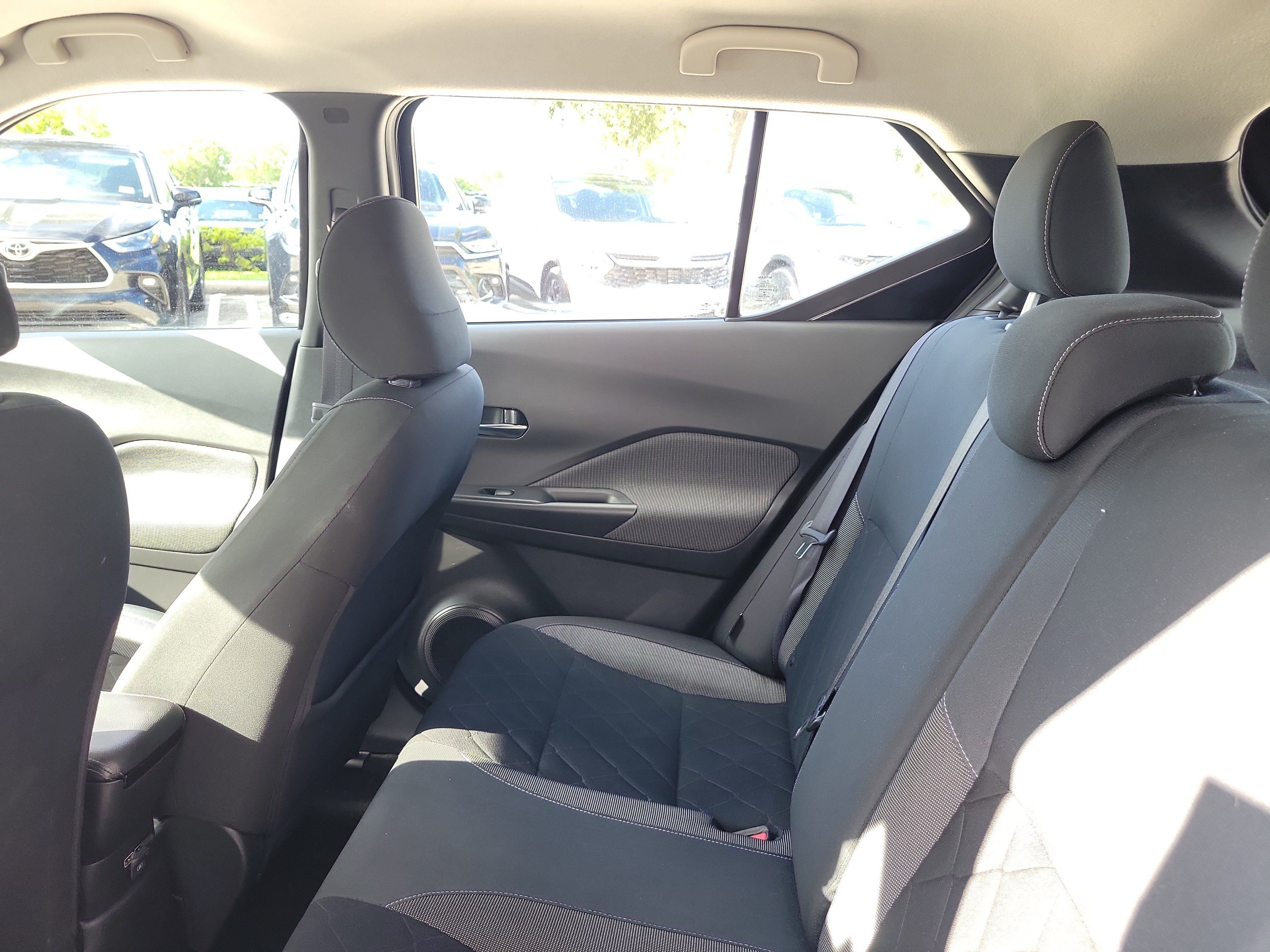 Used 2020 Nissan Kicks SV FWD image 14