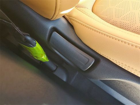 New 2026 Kia Seltos EX image 9