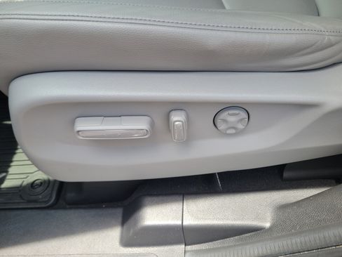 Used 2024 Honda Odyssey Touring image 27