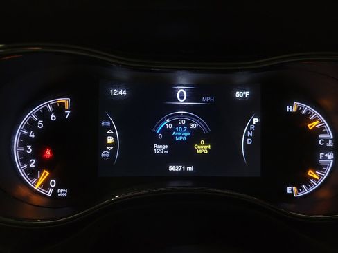 Used 2022 Jeep Grand Cherokee Laredo X image 23