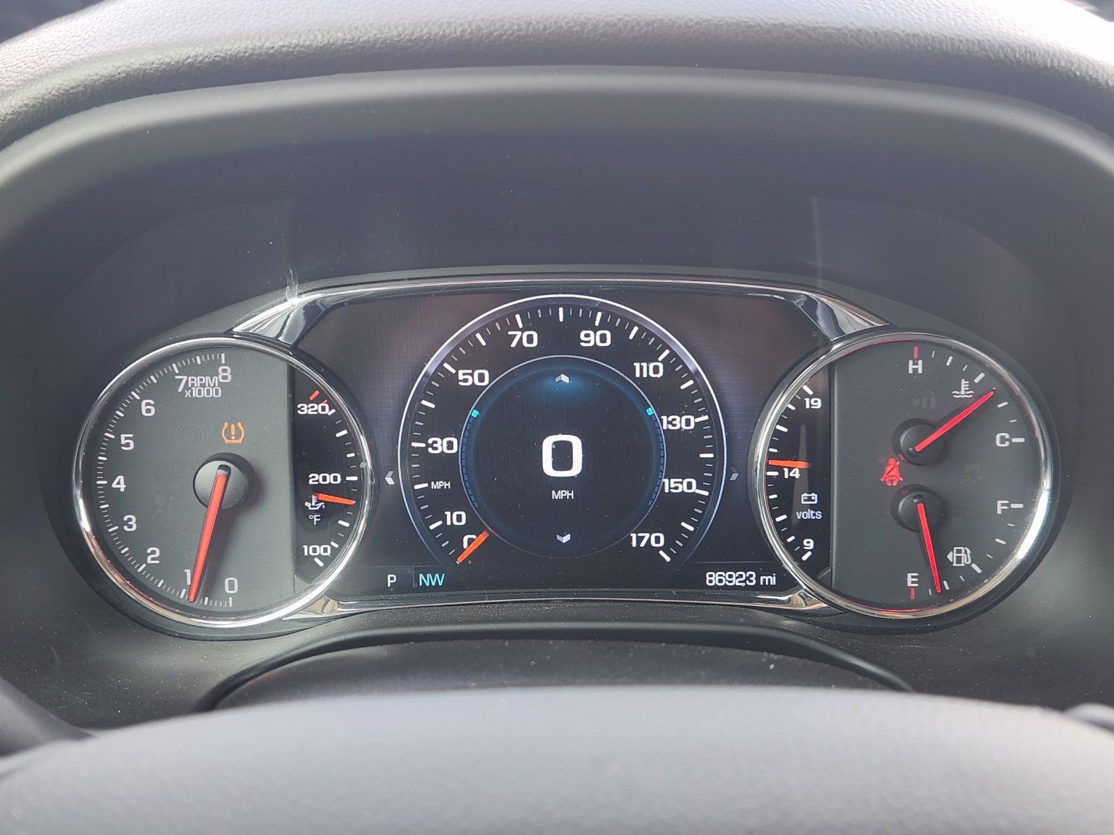 Used 2017 GMC Acadia Denali w/ Technology Package AWD/4WD image 19