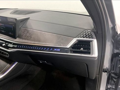 Used 2024 BMW X5 sDrive40i image 16