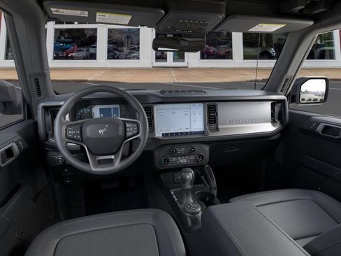 New 2025 Ford Bronco Badlands image 9