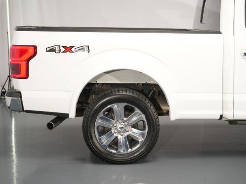 Used 2020 Ford F150 Lariat w/ Equipment Group 502A Luxury AWD/4WD image 13