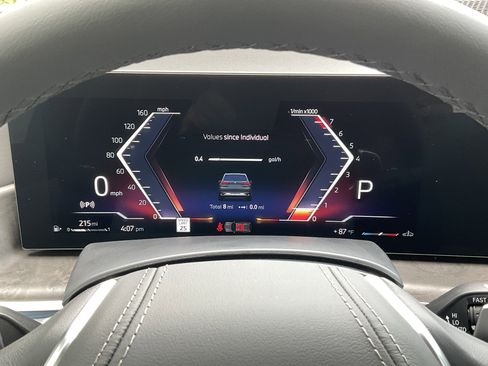 New 2026 BMW X5 sDrive40i image 14