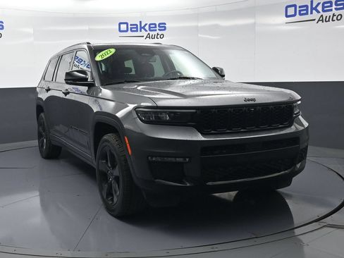 Used 2022 Jeep Grand Cherokee L Limited w/ Luxury Tech Group II AWD/4WD image 2
