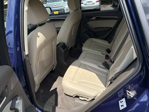 Used 2016 Audi Q5 2.0T Premium Plus w/ Technology Package AWD/4WD image 16