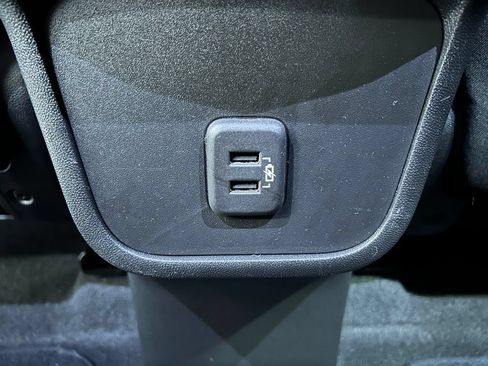 Used 2022 Chevrolet Equinox LT FWD image 35