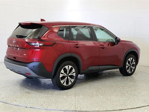 Used 2023 Nissan Rogue SV FWD image 7