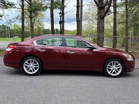 Used 2011 Nissan Maxima 3.5 SV w/ Premium Pkg FWD image 4