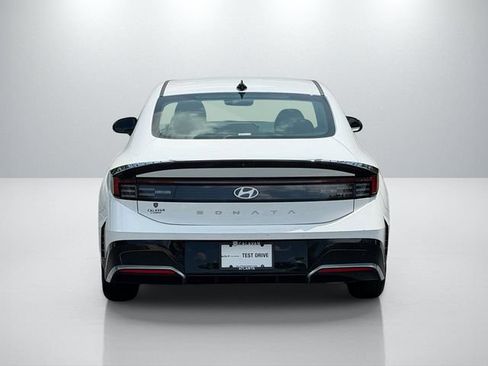 Used 2025 Hyundai Sonata SEL FWD image 8