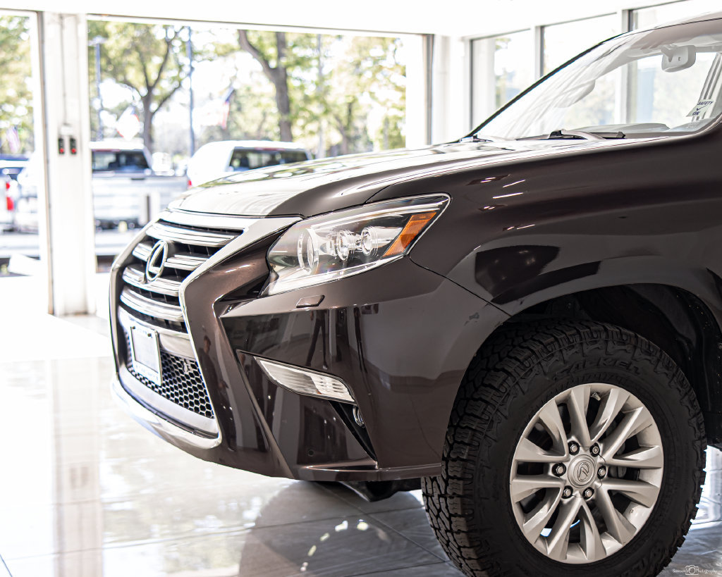 Used 2018 Lexus GX 460 Premium w/ Premium Package AWD/4WD image 4