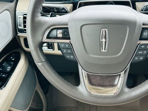 Used 2023 Lincoln Navigator Reserve AWD/4WD image 26