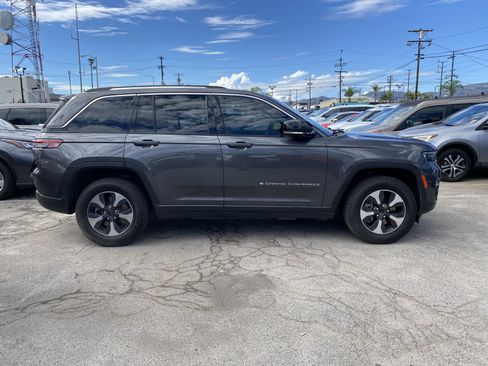Used 2022 Jeep Grand Cherokee Limited 4xe AWD/4WD image 10