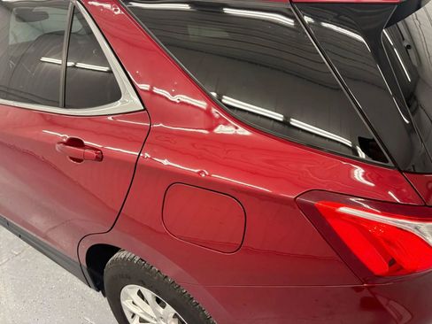 Used 2021 Chevrolet Equinox LT image 21