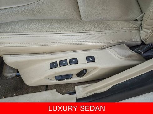 Used 2013 Volvo S60 T5 FWD image 19