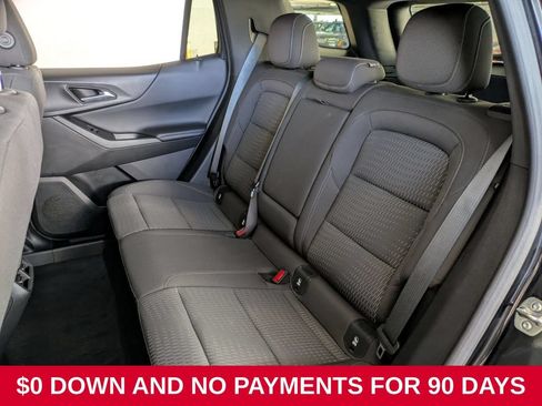 Used 2025 Chevrolet Equinox LT FWD image 23