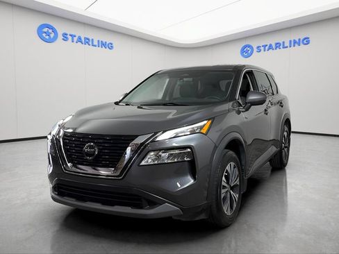 Used 2021 Nissan Rogue SV FWD image 16