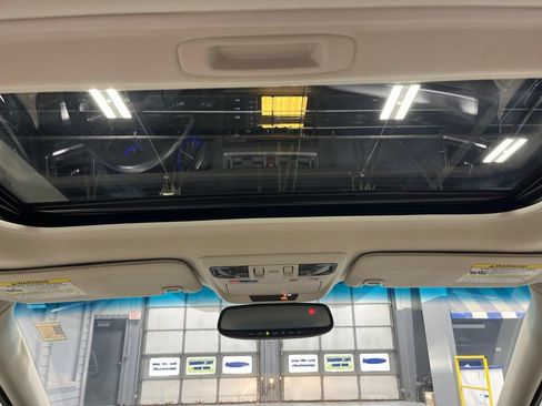 Used 2016 Subaru Legacy 2.5i Premium w/ Moonroof Package AWD/4WD image 33
