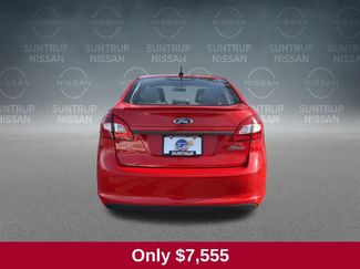 Used 2013 Ford Fiesta SE video 4