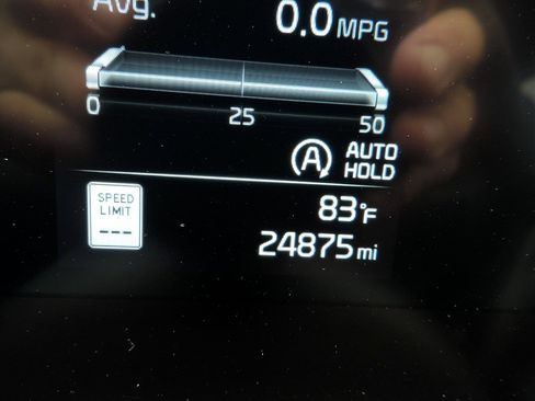 Used 2025 Kia Sportage EX FWD image 24