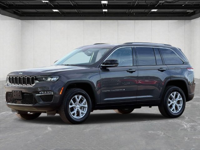 Used 2023 Jeep Grand Cherokee Limited AWD/4WD image 1