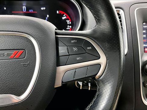 Used 2019 Dodge Durango SXT image 24