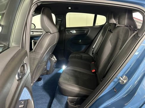 Used 2023 Volvo C40 P8 Recharge Plus image 24