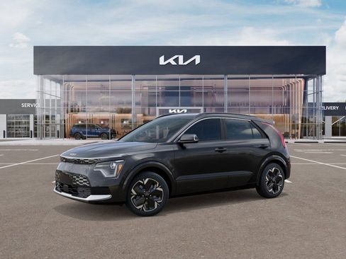 New 2026 Kia Niro Wind FWD image 3