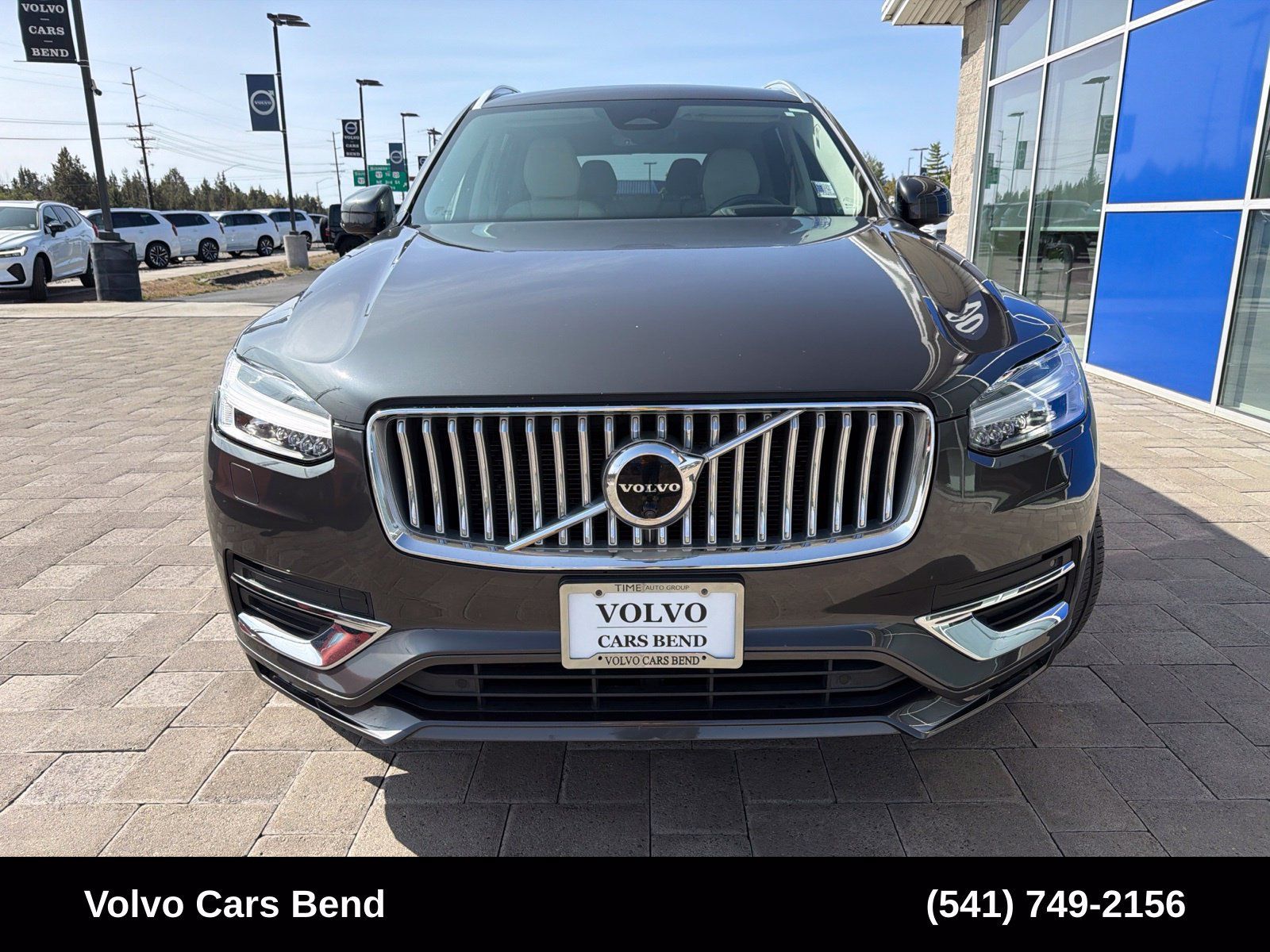Used 2023 Volvo XC90 B6 Ultimate w/ Protection Package Premier AWD/4WD image 3