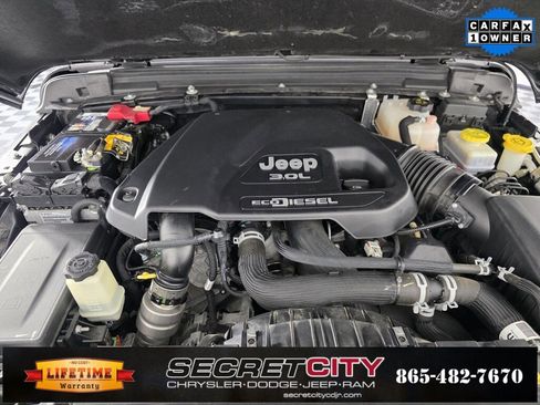 Used 2022 Jeep Wrangler Unlimited Willys image 32