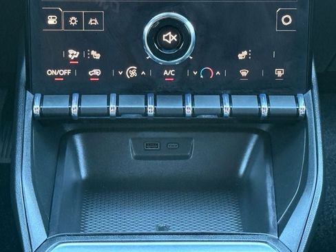 Used 2026 GMC Terrain Elevation w/ Technology Package II image 25