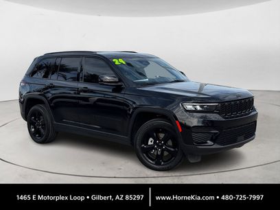 Used 2024 Jeep Grand Cherokee Altitude