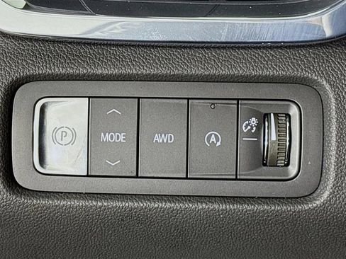 Used 2026 GMC Acadia Elevation AWD/4WD image 11