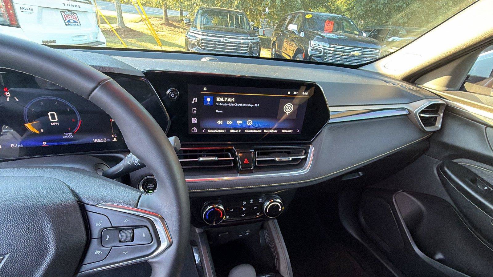 Used 2024 Chevrolet TrailBlazer ACTIV w/ Driver Confidence Package FWD image 30