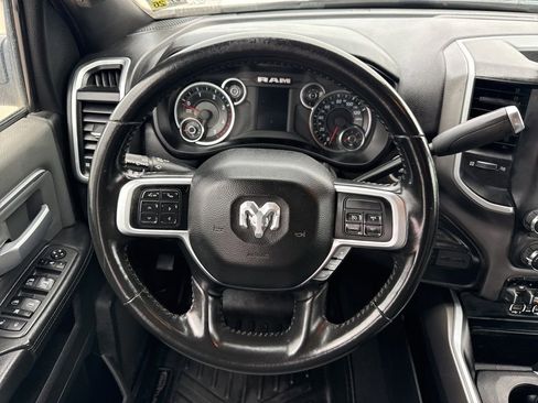 Used 2021 RAM 2500 Big Horn w/ Level 1 Equipment Group image 17