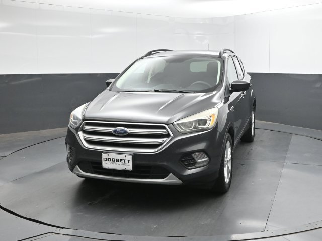 Used 2017 Ford Escape SE w/ Equipment Group 201A FWD image 22