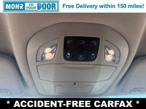 Used 2017 Chrysler Pacifica Touring-L Plus w/ Advanced Safetytec Group FWD image 32