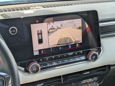 Certified 2023 GMC Canyon AT4X image 19