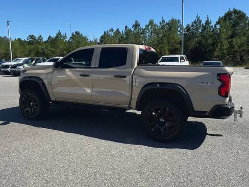 Used 2024 Chevrolet Colorado Trail Boss w/ Advanced Trailering Package image 6