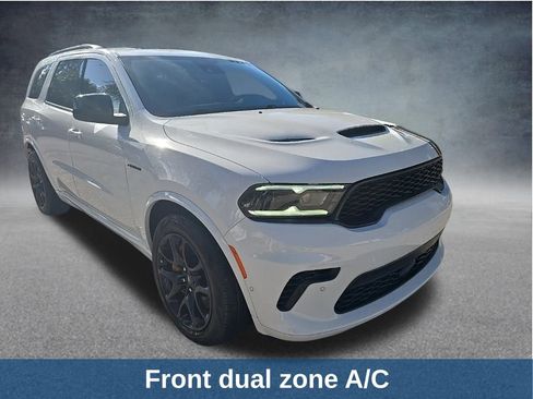 Used 2023 Dodge Durango R/T w/ Hemi Orange Plus Package image 3
