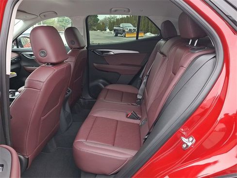 Used 2025 Buick Envision Sport Touring image 10