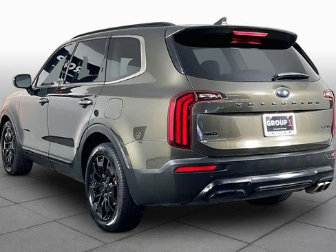 Used 2021 Kia Telluride EX w/ EX Premium Package AWD/4WD image 10
