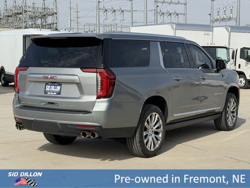 Used 2023 GMC Yukon XL Denali w/ Denali Reserve Package image 4