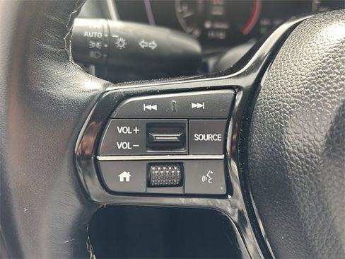 Used 2024 Honda Civic EX-L image 22