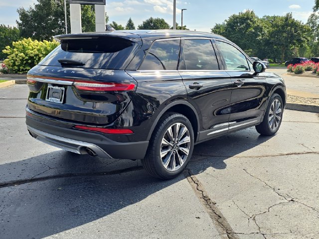 Certified 2022 Lincoln Corsair Reserve w/ Elements Package AWD/4WD image 4