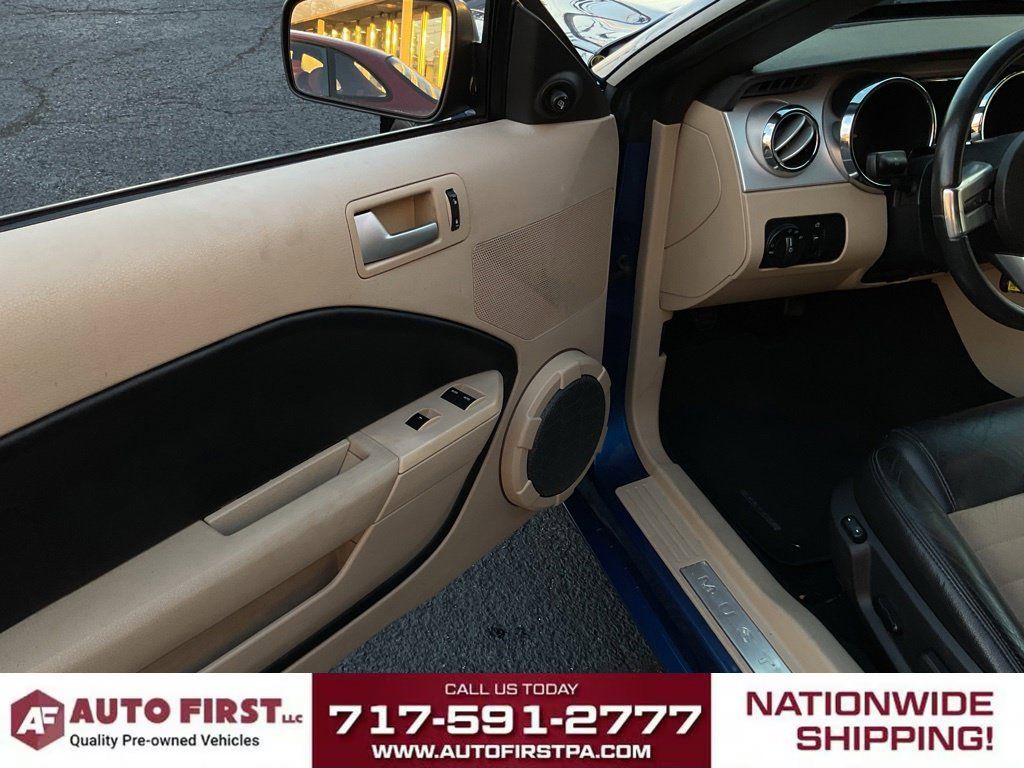 Used 2008 Ford Mustang GT RWD image 10