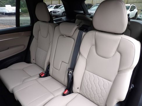 New 2026 Volvo XC90 B6 Plus w/ Protection Package Premier AWD/4WD image 26